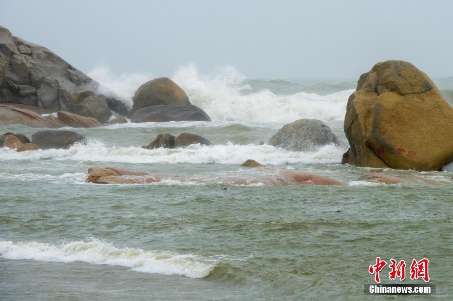 臺風(fēng)“莎莉嘉”登陸海南