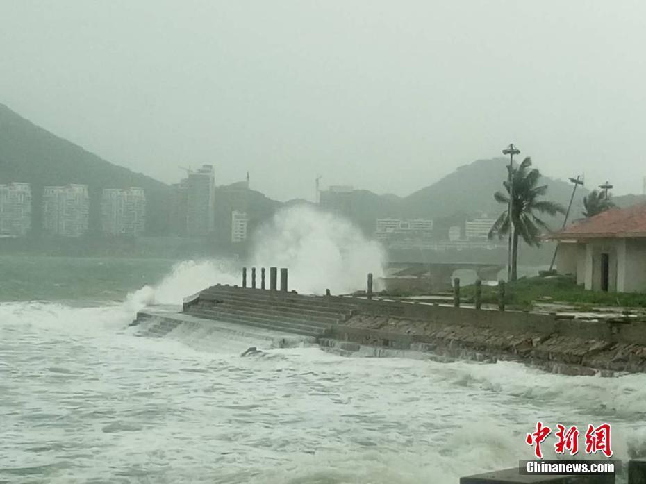 臺風(fēng)“莎莉嘉”登陸海南