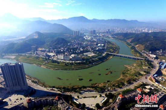 空中鸟瞰福建安溪县 美丽侨乡中国茶都