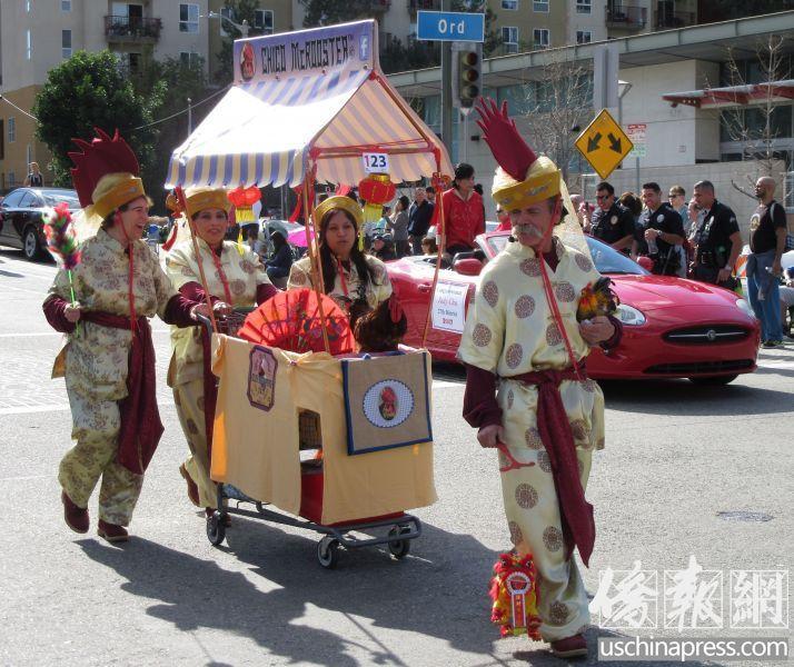 洛杉磯中國城舉行金龍大游行 華人華僑慶農(nóng)歷新年