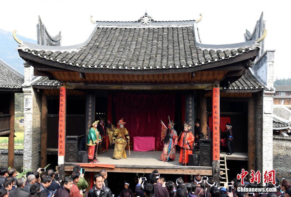 廣西三江廟會(huì)演繹千年夜郎文化