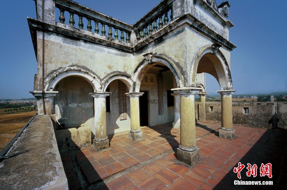 開平碉樓與村落－－近代建筑博物館