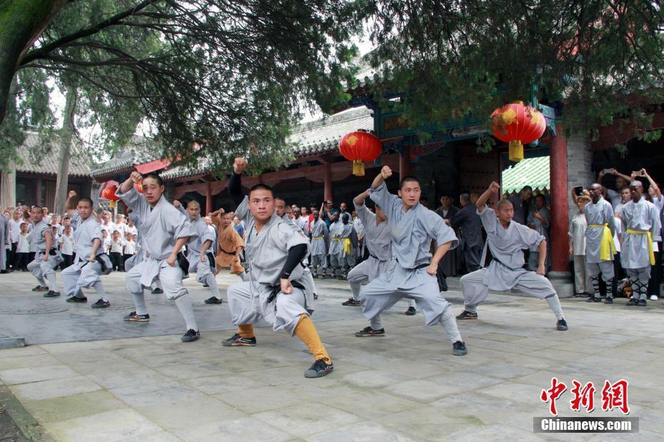 非洲五国武术学员赴少林寺习武修禅
