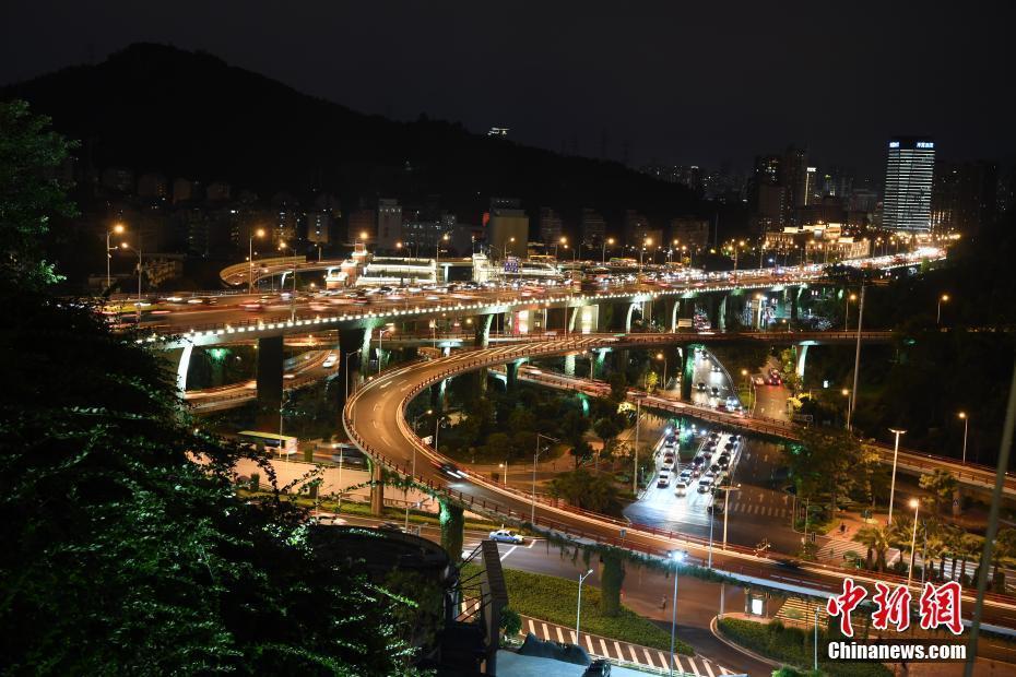 廈門夜景流光溢彩