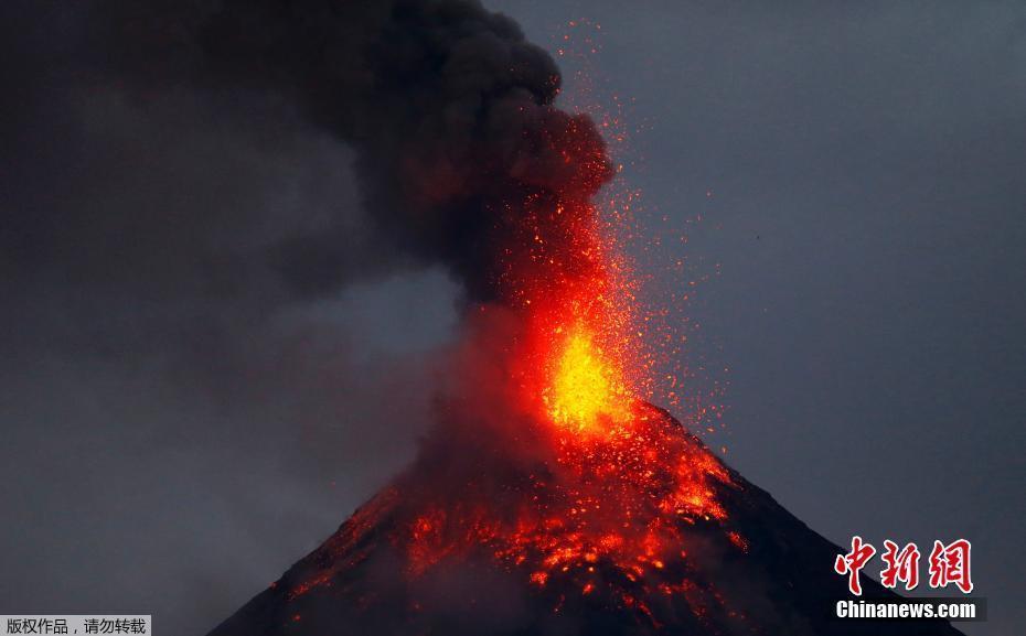 菲律賓馬榮火山巖漿噴射 四萬人已緊急疏散