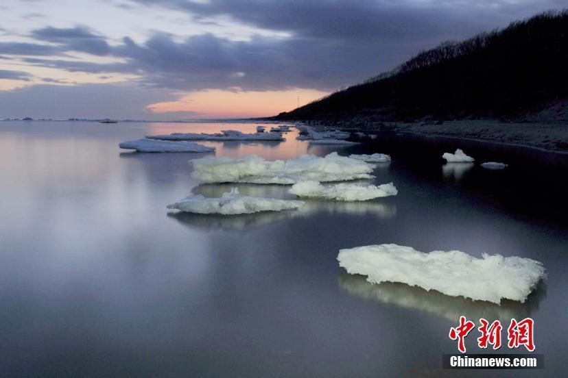 中俄最大界湖興凱湖“浮冰”仍未化