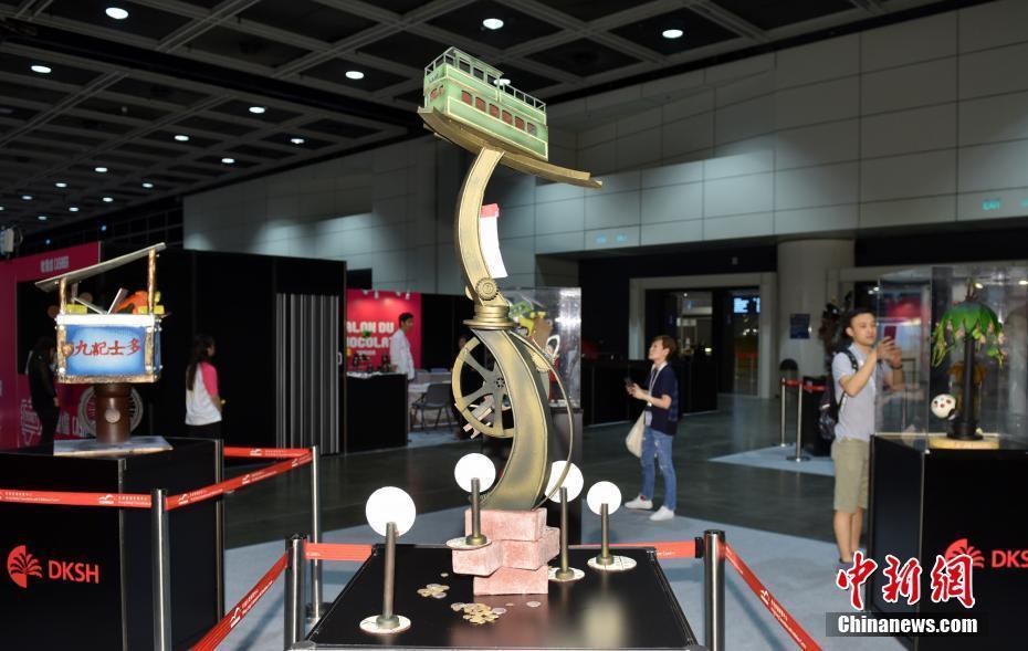 香港舉辦巧克力雕塑展 令人垂涎欲滴