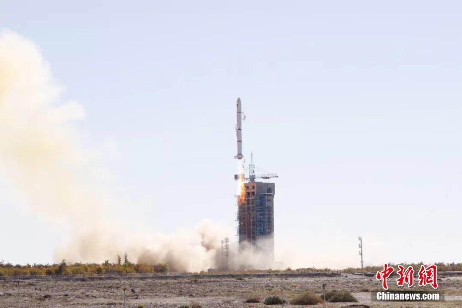 中国成功发射遥感三十二号01组卫星