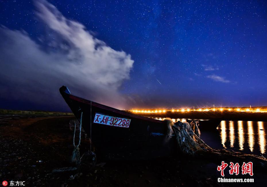 在俄羅斯遠(yuǎn)東地區(qū)邂逅天龍座流星雨 美不勝收