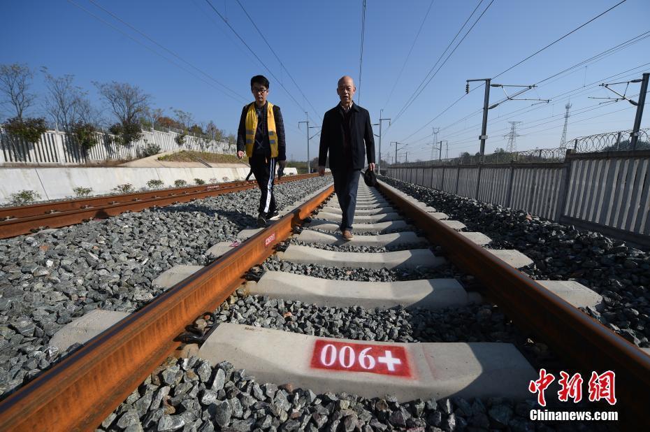 探訪開通運營在即的“高顏值”杭黃鐵路