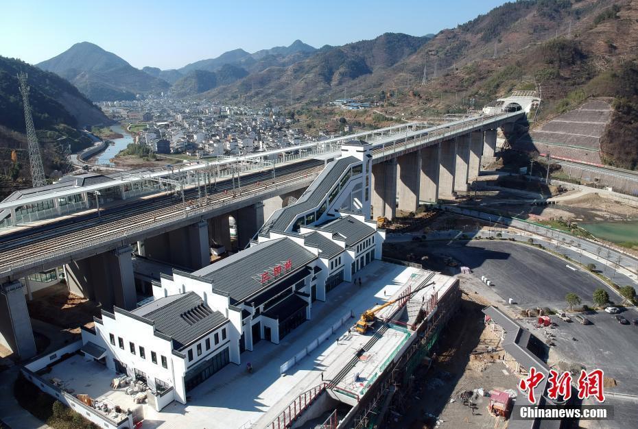 探訪開通運營在即的“高顏值”杭黃鐵路