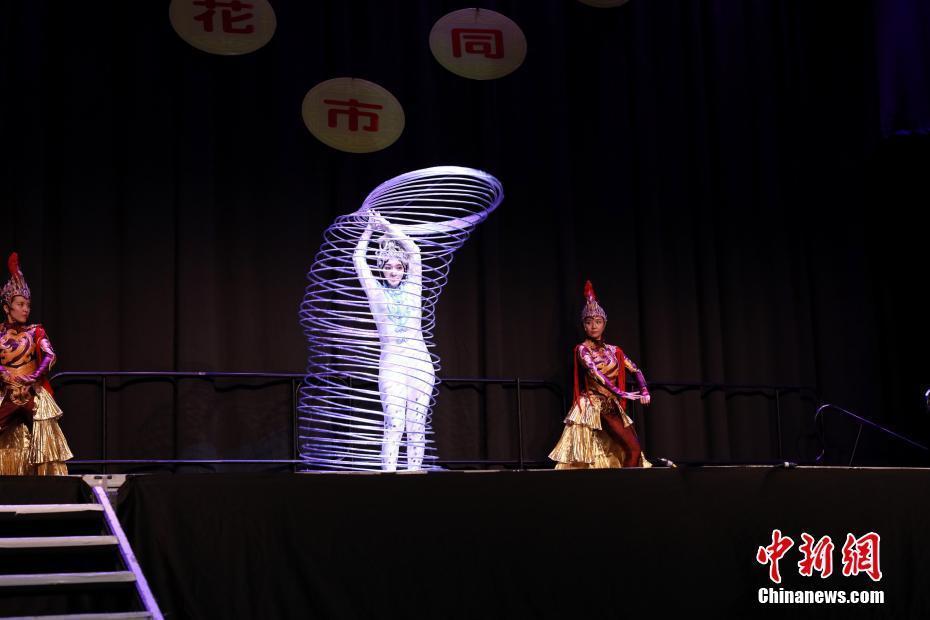 新西蘭奧克蘭新春花市 新總理與華僑華人共享“歡樂春節(jié)”