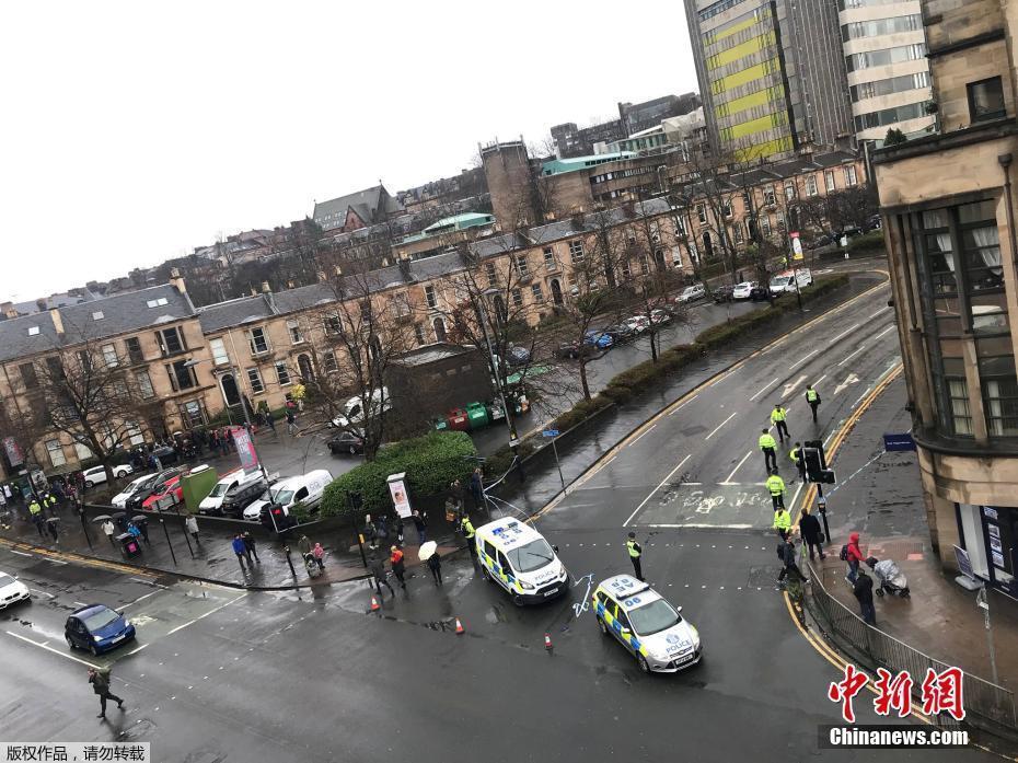 英國格拉斯哥大學(xué)收到可疑包裹 警方對師生進(jìn)行疏散