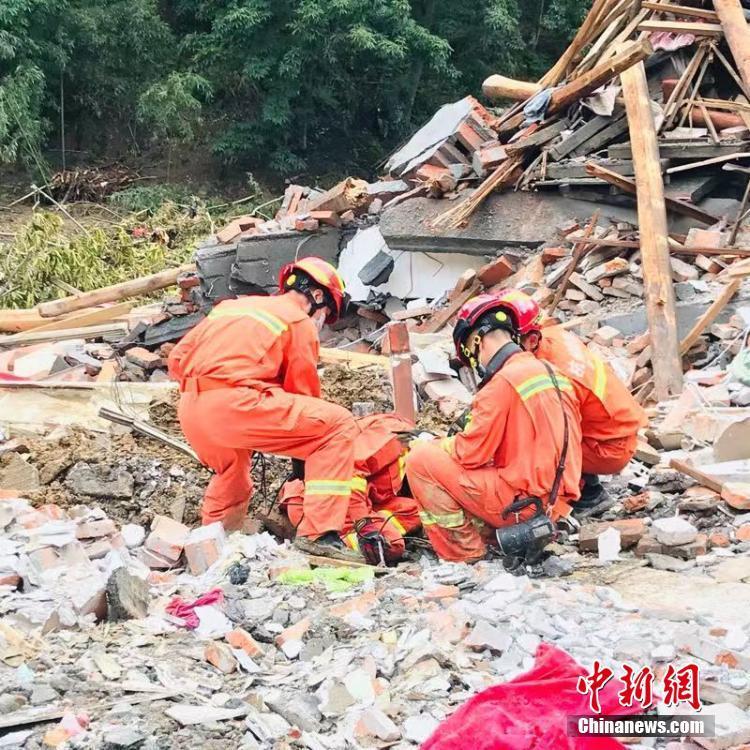 超強(qiáng)臺風(fēng)“利奇馬”影響 杭州臨安發(fā)生塌方和泥石流