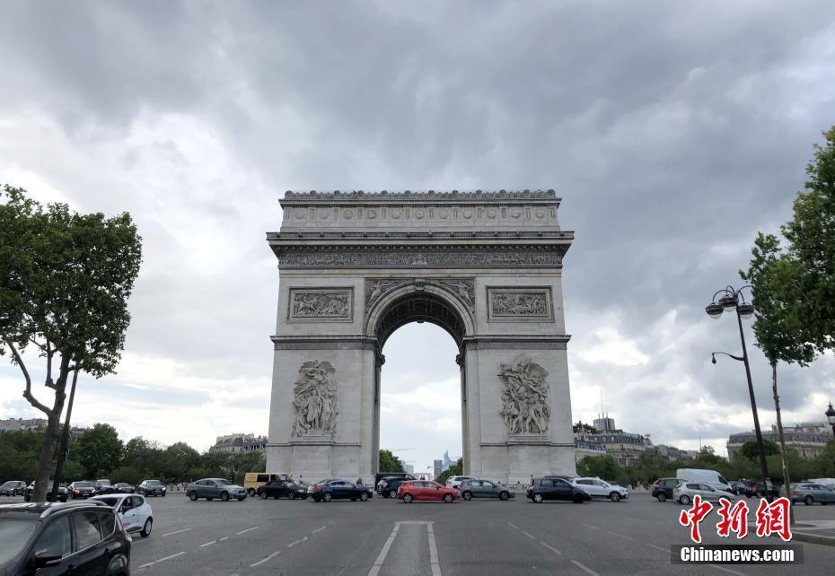 巴黎凱旋門恢復開放