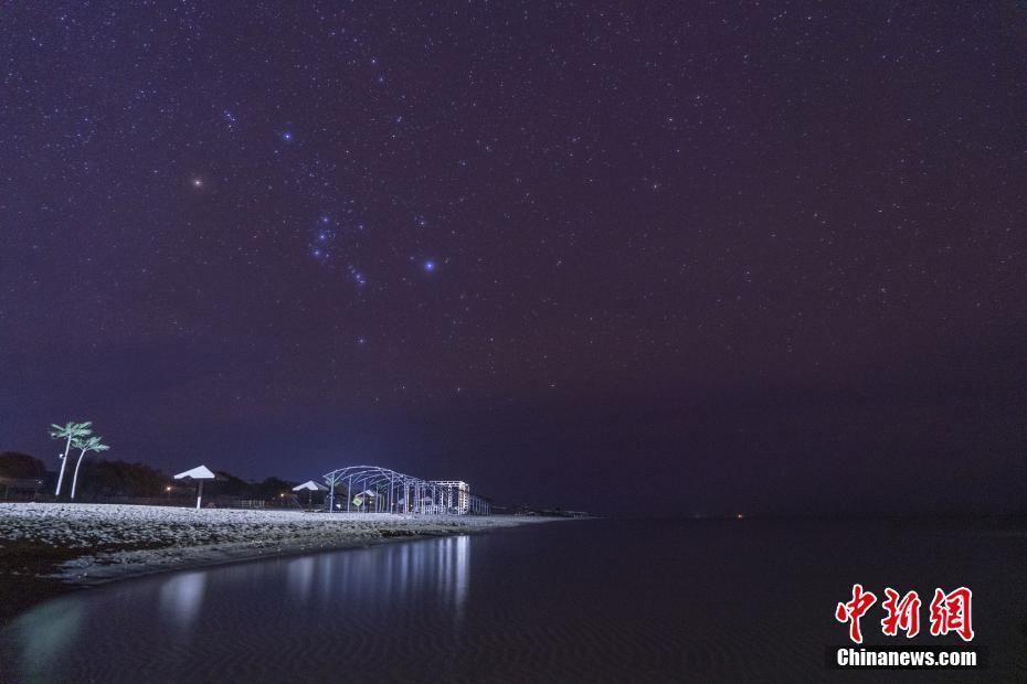 新疆和碩博斯騰湖星空景色迷人