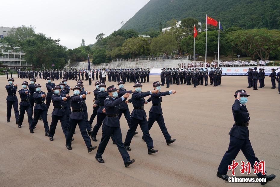 香港警察學(xué)院舉行結(jié)業(yè)典禮