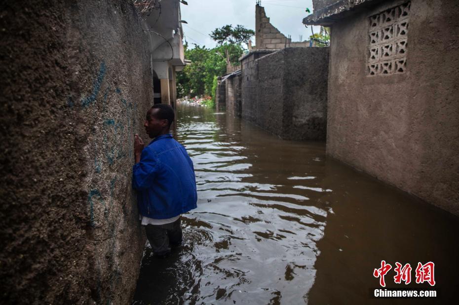 海地遭強震后又遇熱帶風暴