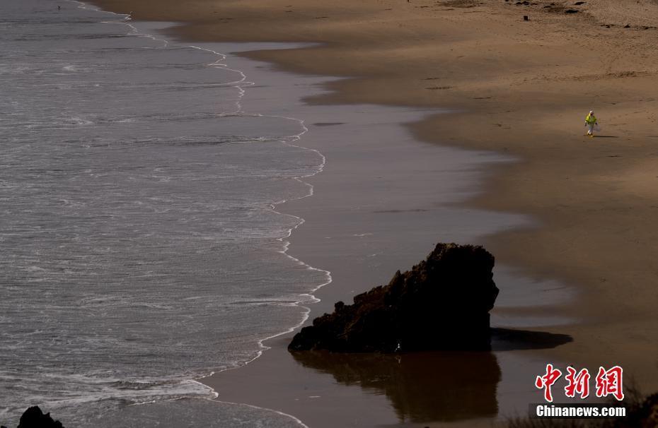 美國加州原油泄漏或因輸油管線老化 海洋污染持續