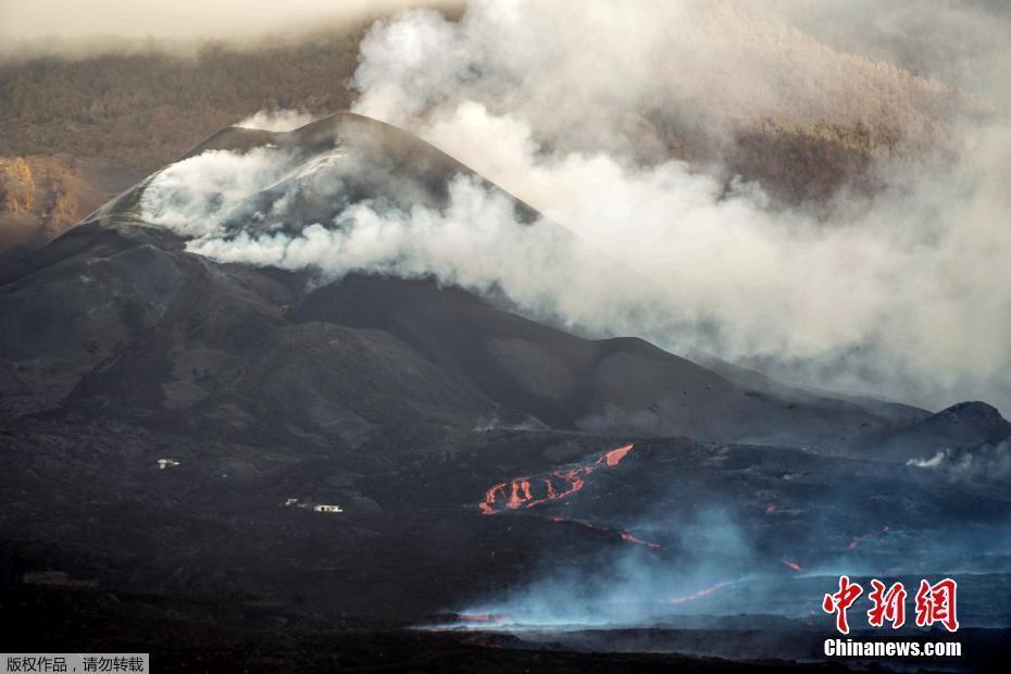 西班牙拉帕爾馬火山噴發(fā)持續(xù) 熔巖覆蓋上千公頃土地