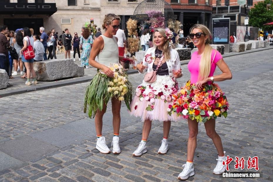 紐約花卉節游人如織