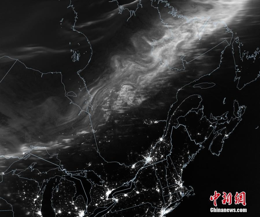 如夢如幻！宇航員從太空捕捉到北極光照片