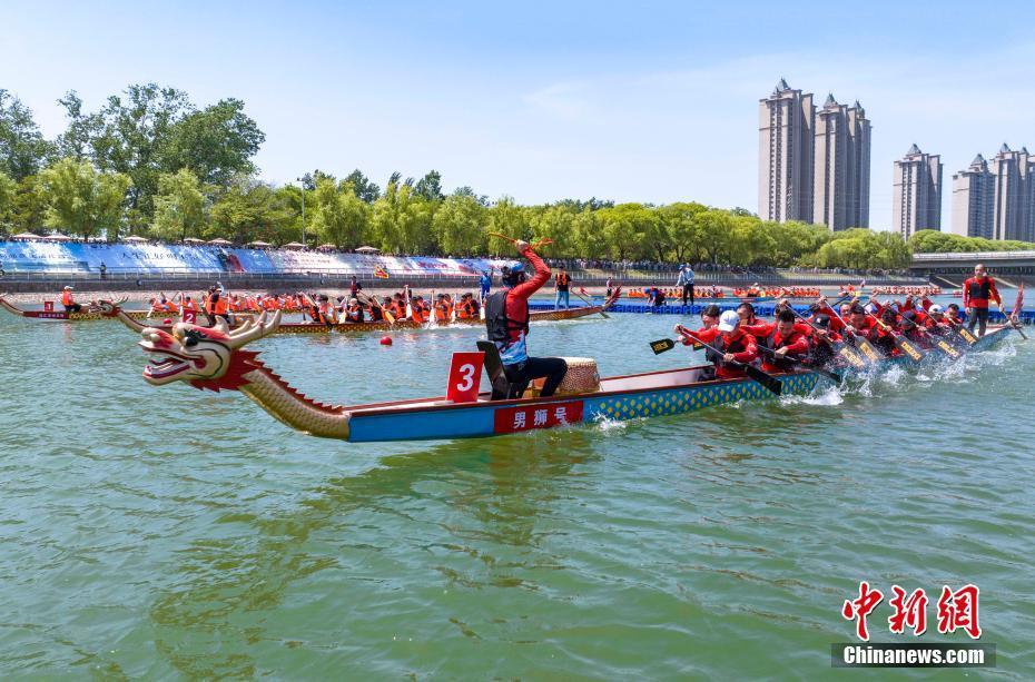 河南省第十屆“中華軒轅龍舟大賽”在漯河舉辦