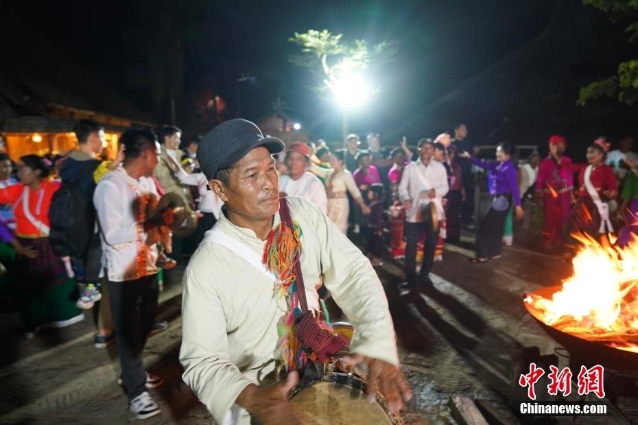 云南景邁山民眾慶祝申遺成功