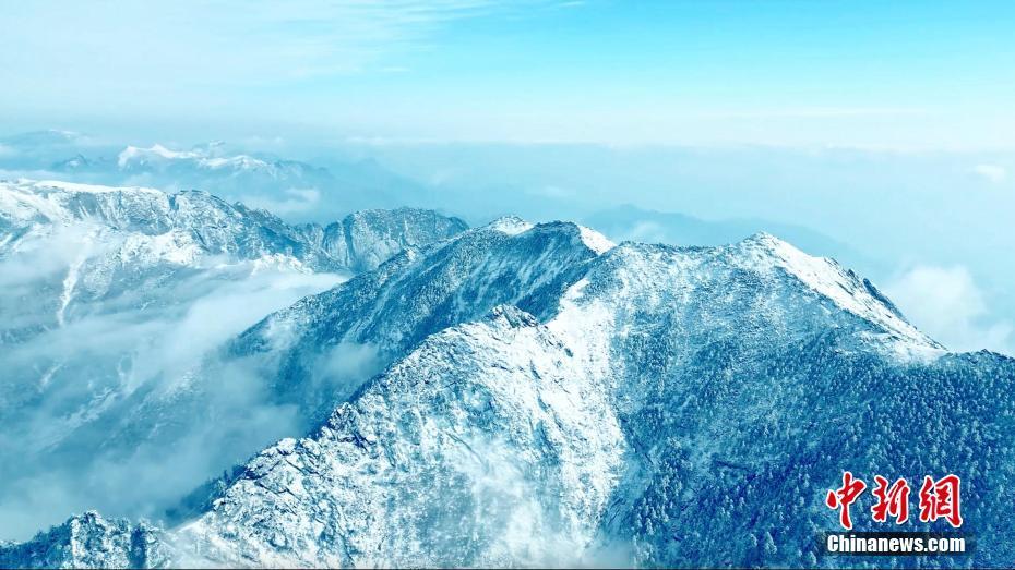 “積雪浮云端” 冬日秦嶺宛若仙境