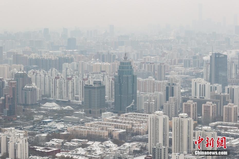 俯瞰雪中北京