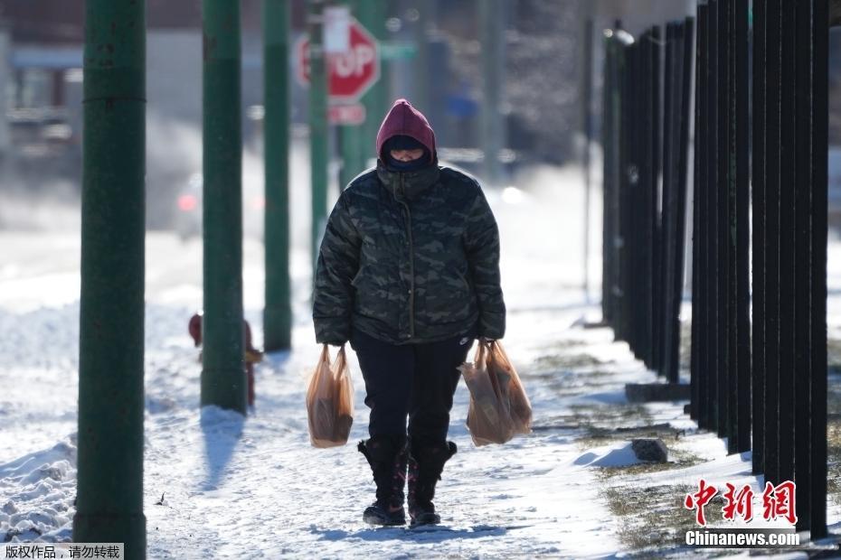 美國遭遇大規(guī)模冬季風暴 多地迎來惡劣天氣