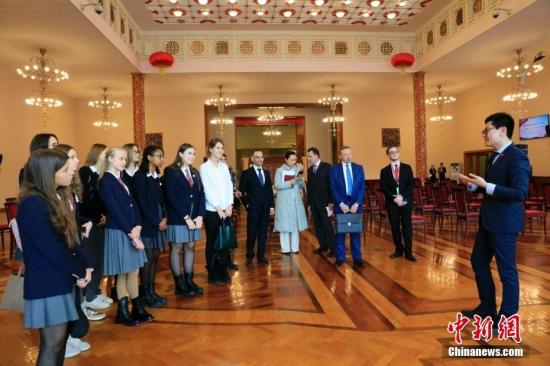 中国驻俄使馆举行“开放日”活动