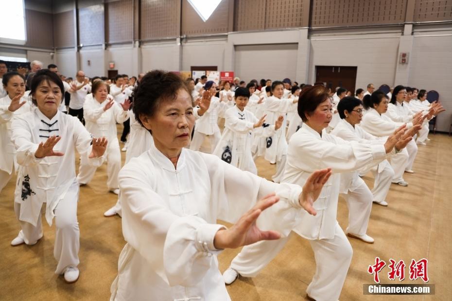 加拿大多倫多舉行首屆“世界太極日”活動(dòng)