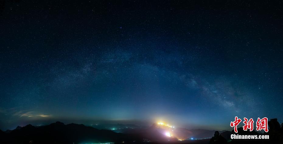 初夏時節(jié) 邂逅太行山璀璨星空