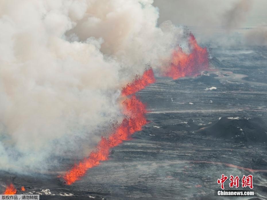 冰島火山噴發(fā) 裂縫長約3.4公里