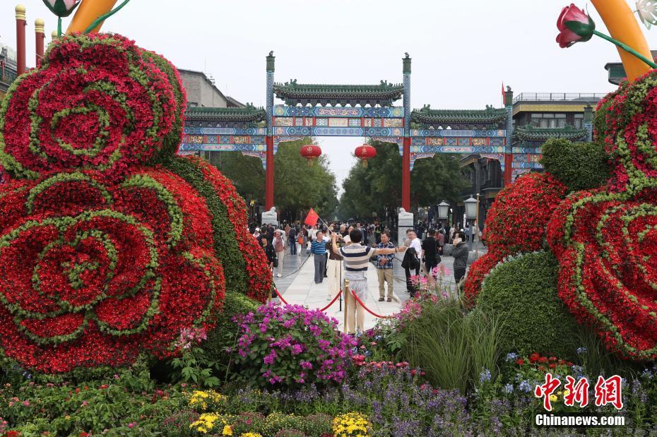 北京各處國慶景觀紛紛亮相迎國慶