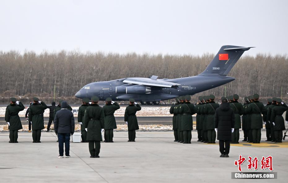 第十一批在韓中國(guó)人民志愿軍烈士遺骸迎回儀式在沈陽舉行