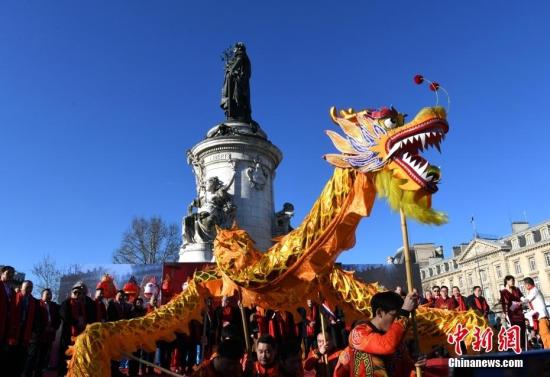 旅法華僑華人乙巳蛇年春節(jié)廟會在巴黎舉行