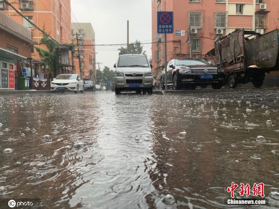暴雨来袭 北京迎入汛最强降雨过程 