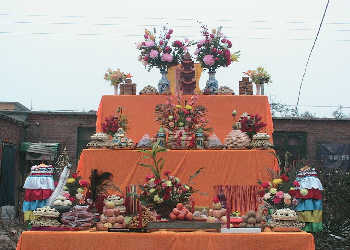 定國寺 新鄉定國寺位於河南省安陽市東北側九公里處的韓陵山之